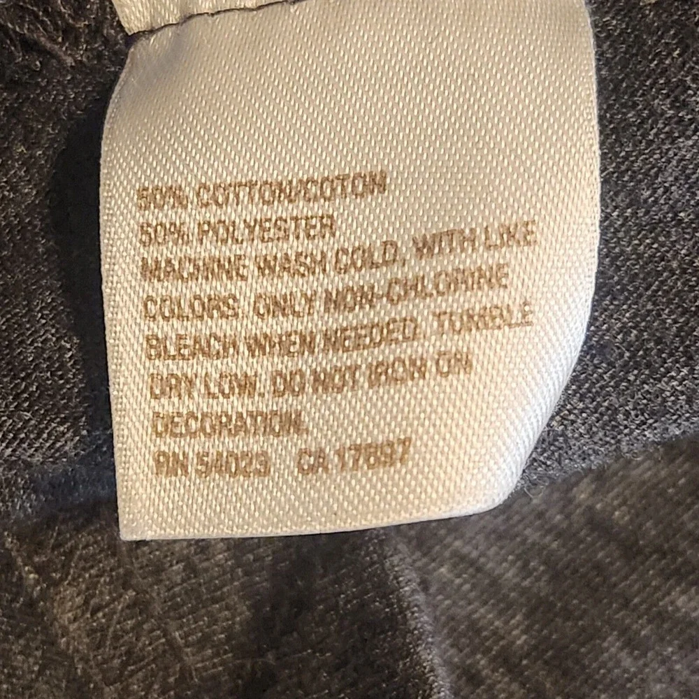 Old Navy Collectabilitees T Shirt MTV Classic Size Small Gray Short Sleeve - Picture 7 of 9